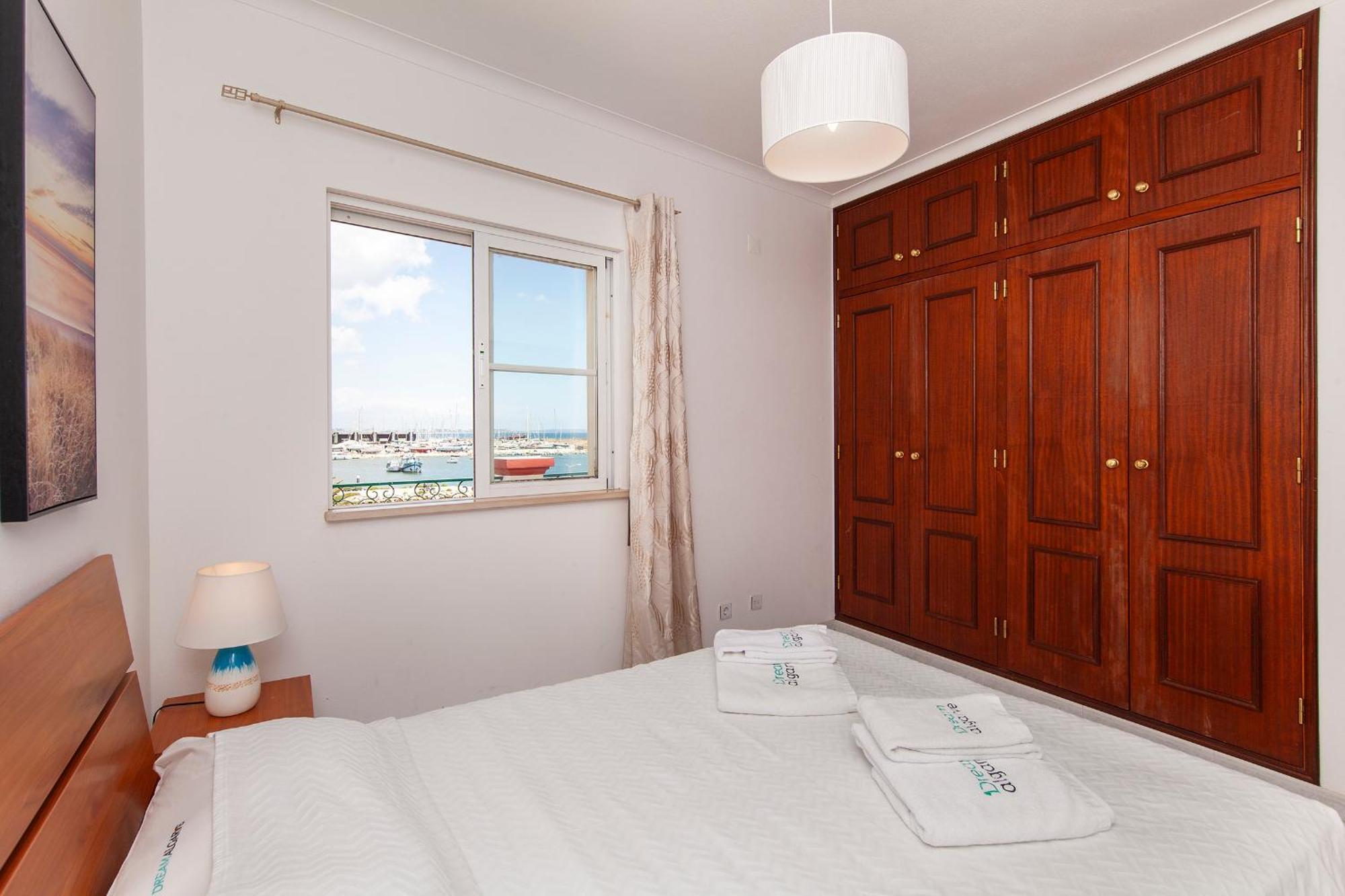 B37 - City Central Door Apartment Lagos Eksteriør billede
